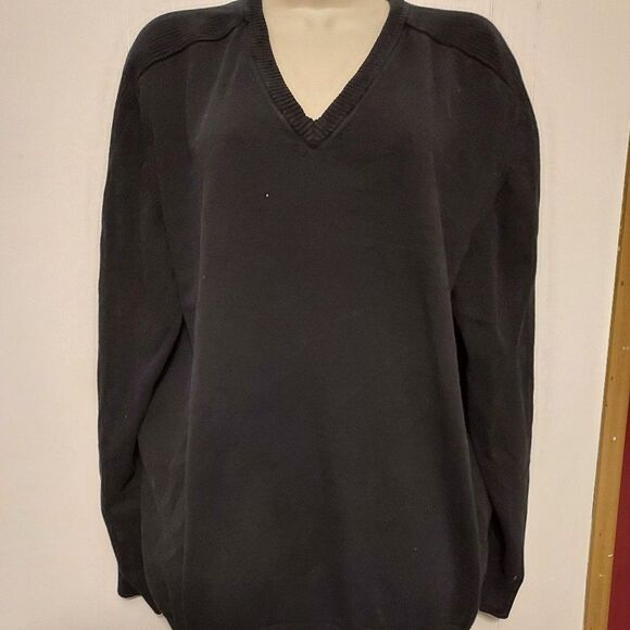 Jack Nicklaus XXL  Black Sweater Arm pit to pit 23 1/2 inch - Picture 1 of 3